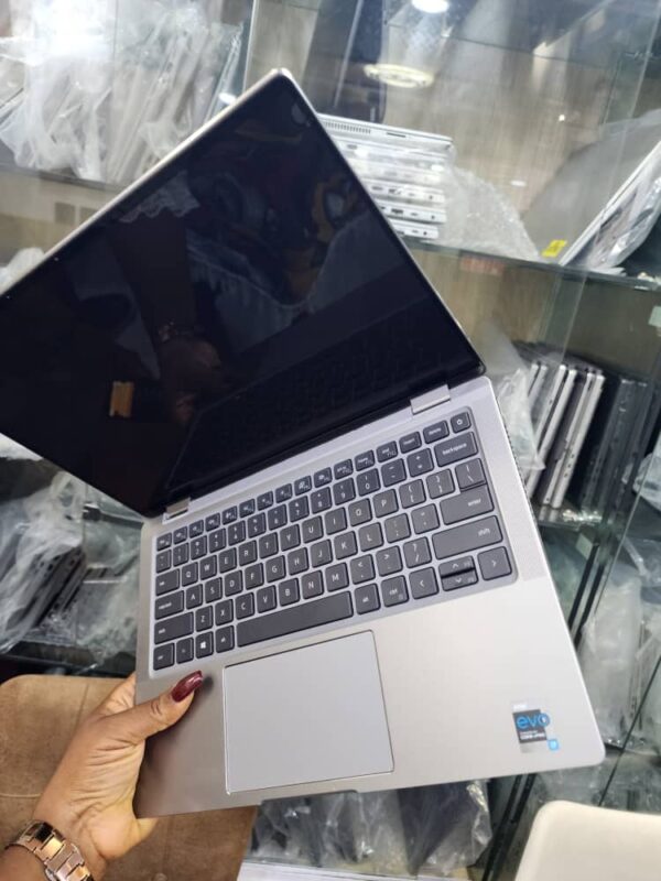 DELL LATITUDE 5320 2 in 1 INTEL CORE I7 512SSD 16GB RAM